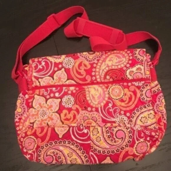 Like New Vera Bradley Messenger Bag - Picture 3 of 4